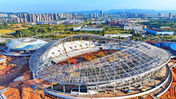股票交易哪个证券公司好 杨志勇：化债“三支箭”既解燃眉之急，又增加发展动能